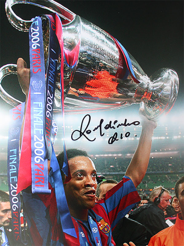 楽天市場】ロナウジーニョ 直筆サインフォト バルセロナ 2006 UEFA