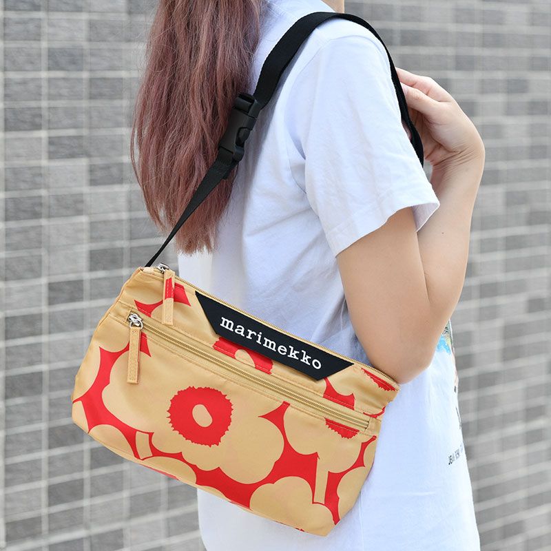 楽天市場】【セール40%OFF】 マリメッコ ショルダーバッグ S ウニッコ