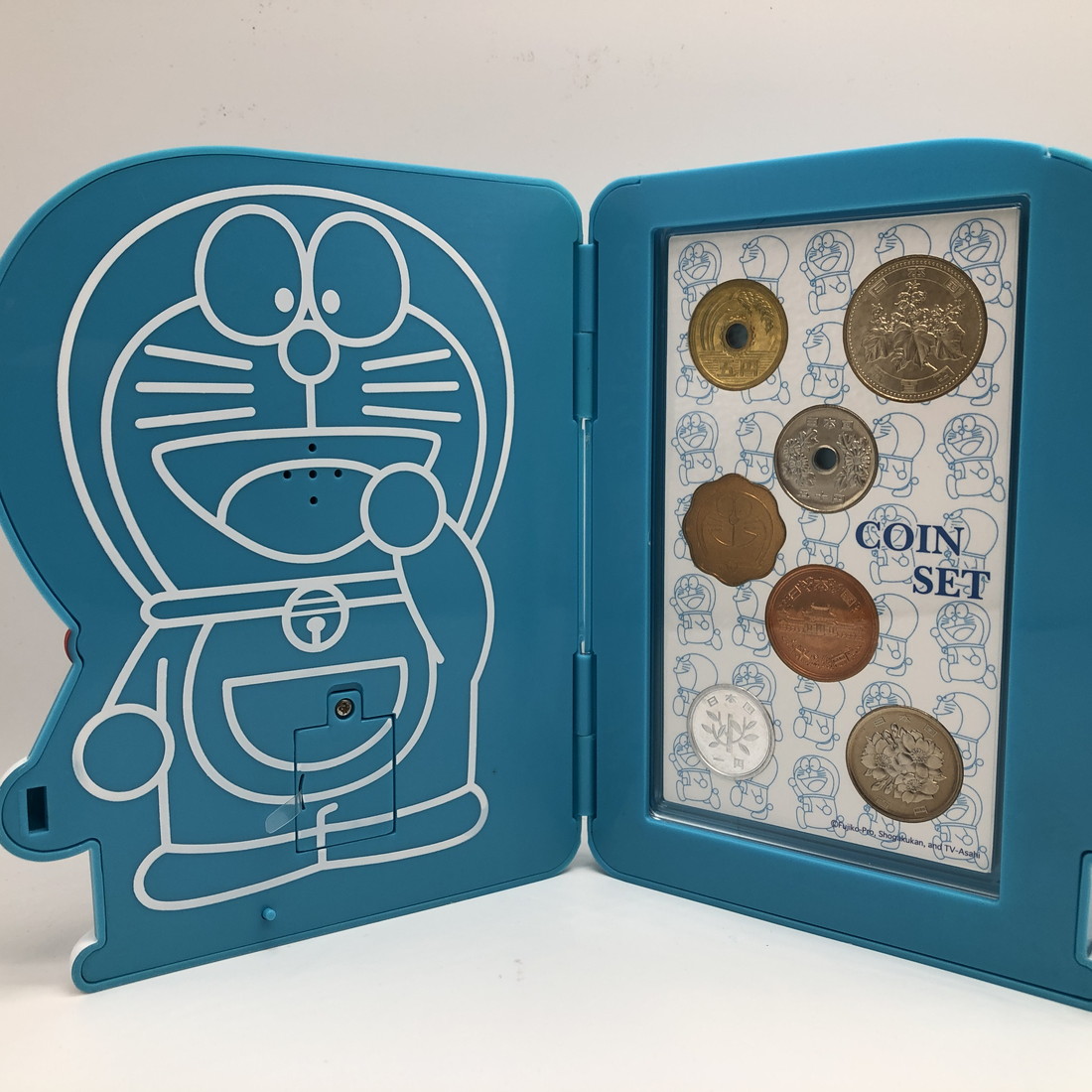 楽天市場】ドラえもん誕生35周年 2005 貨幣セット（平成17年） 記念