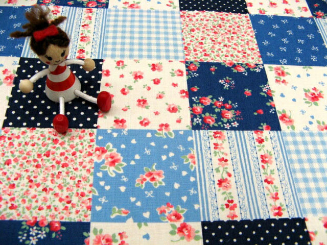 楽天市場】ブロード 花柄パッチワークプリントブルー(単位50cm)小花柄