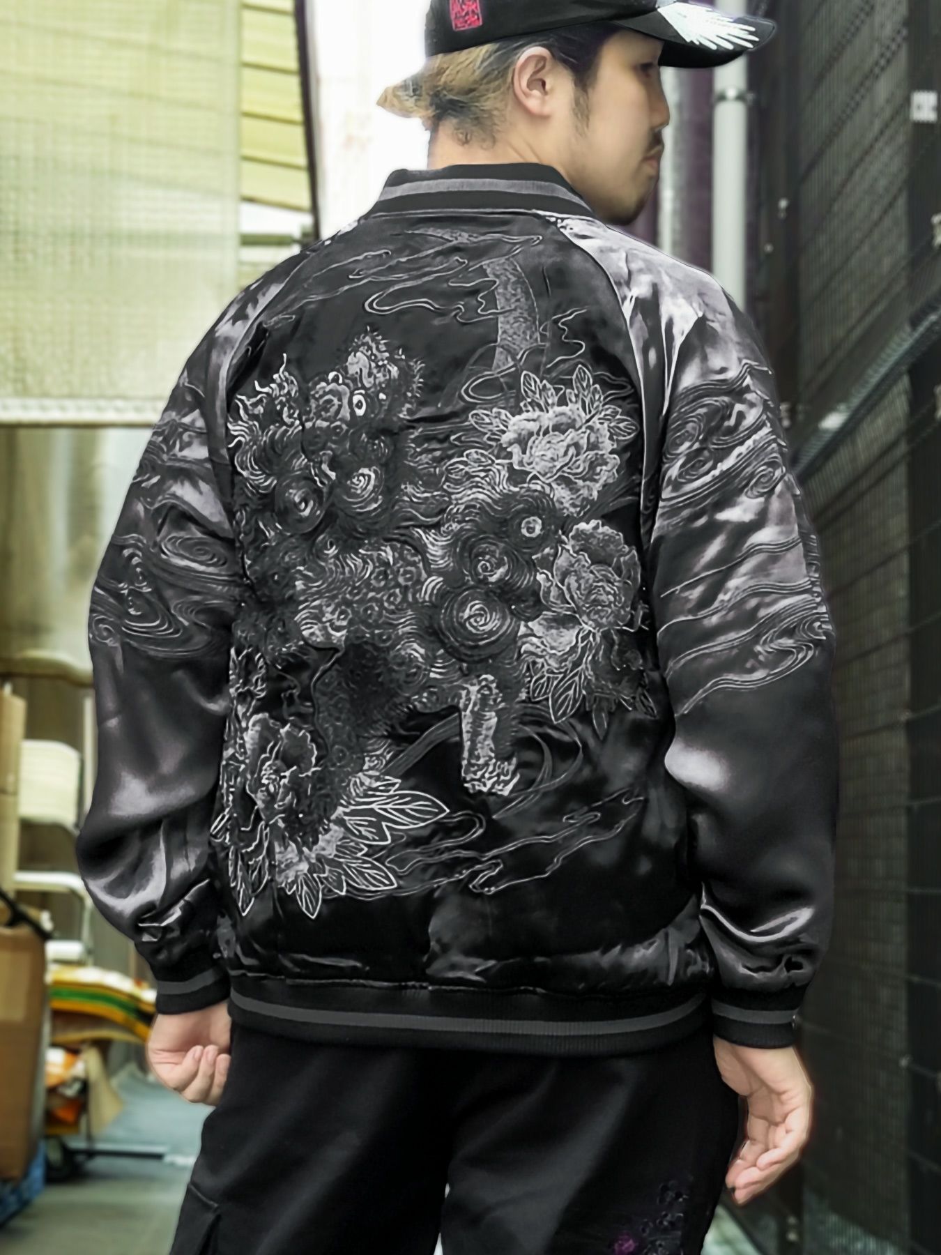 楽天市場】＜送料無料＞【絡繰魂・漆】漆ノ 唐獅子 牡丹 総刺繍