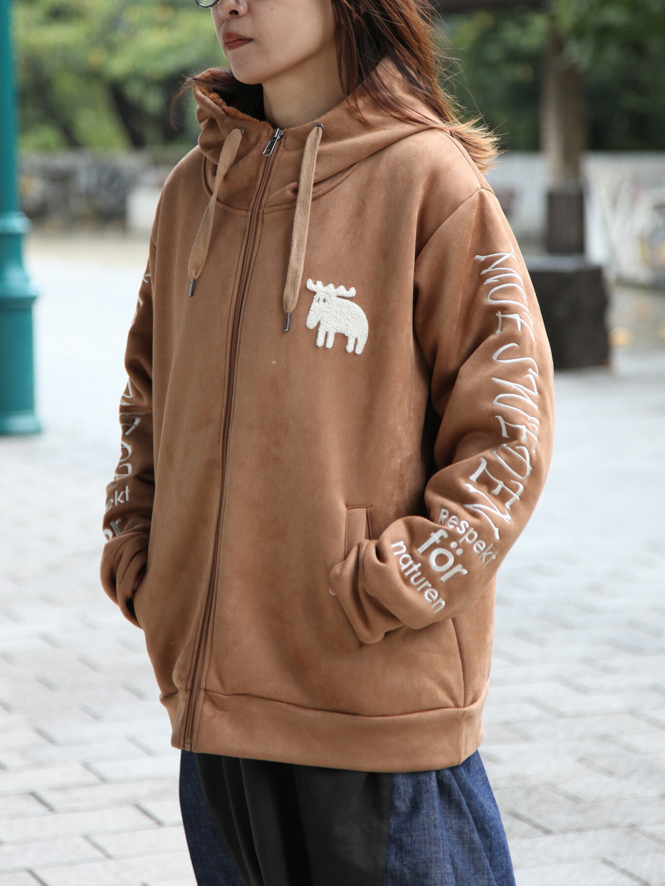 楽天市場】＜送料無料＞【moz】総刺繍 フェイク スウェード 裏ボア ZIP