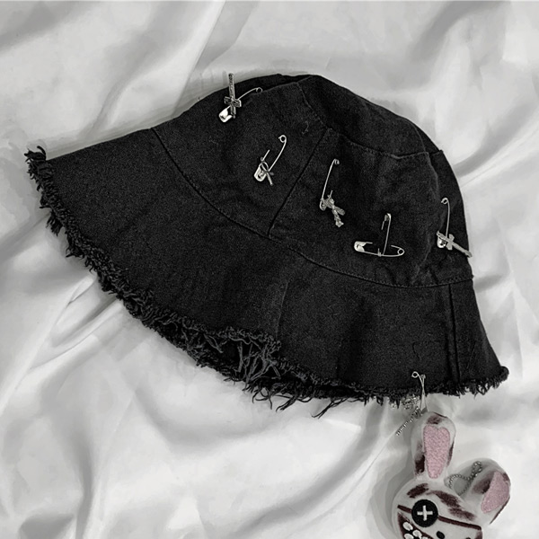 楽天市場】フリンジ バケットハット 安全ピン クロスモチーフ