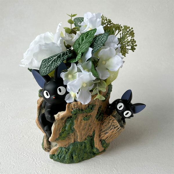 楽天市場】魔女の宅急便 プランターカバー 造花アレンジセット (ジジの