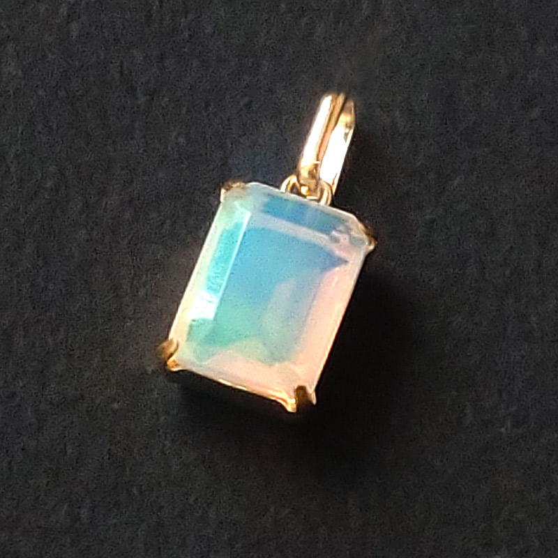 楽天市場】k18 ペンダントトップ（種類（宝石）オパール）の通販