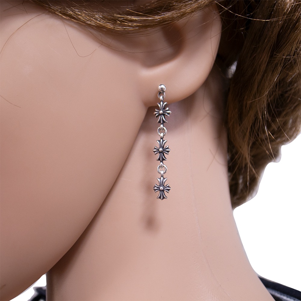 楽天市場】クロムハーツ ピアス CHROME HEARTS タイニーE CHプラス 3