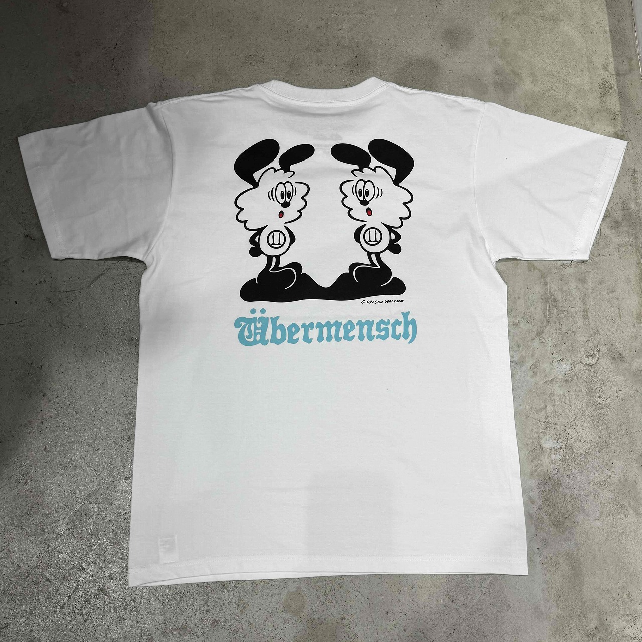 楽天市場】VERDY x G-DRAGON UBERMENSCH FAM VICK T-SHIRT Size-L