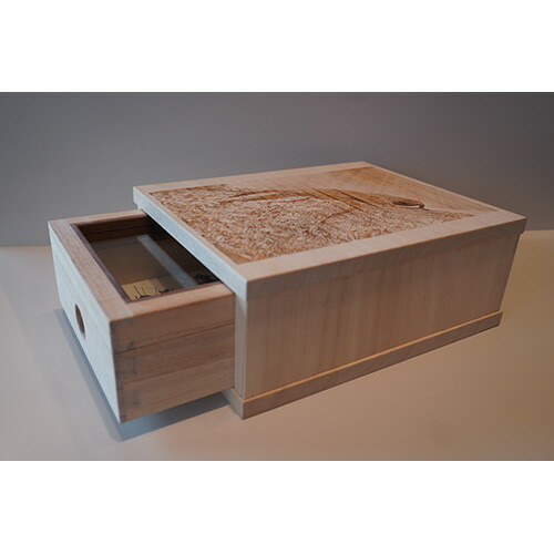 楽天市場】【ふるさと納税】【数量限定】匠の昆虫標本桐箪笥「クワガタ