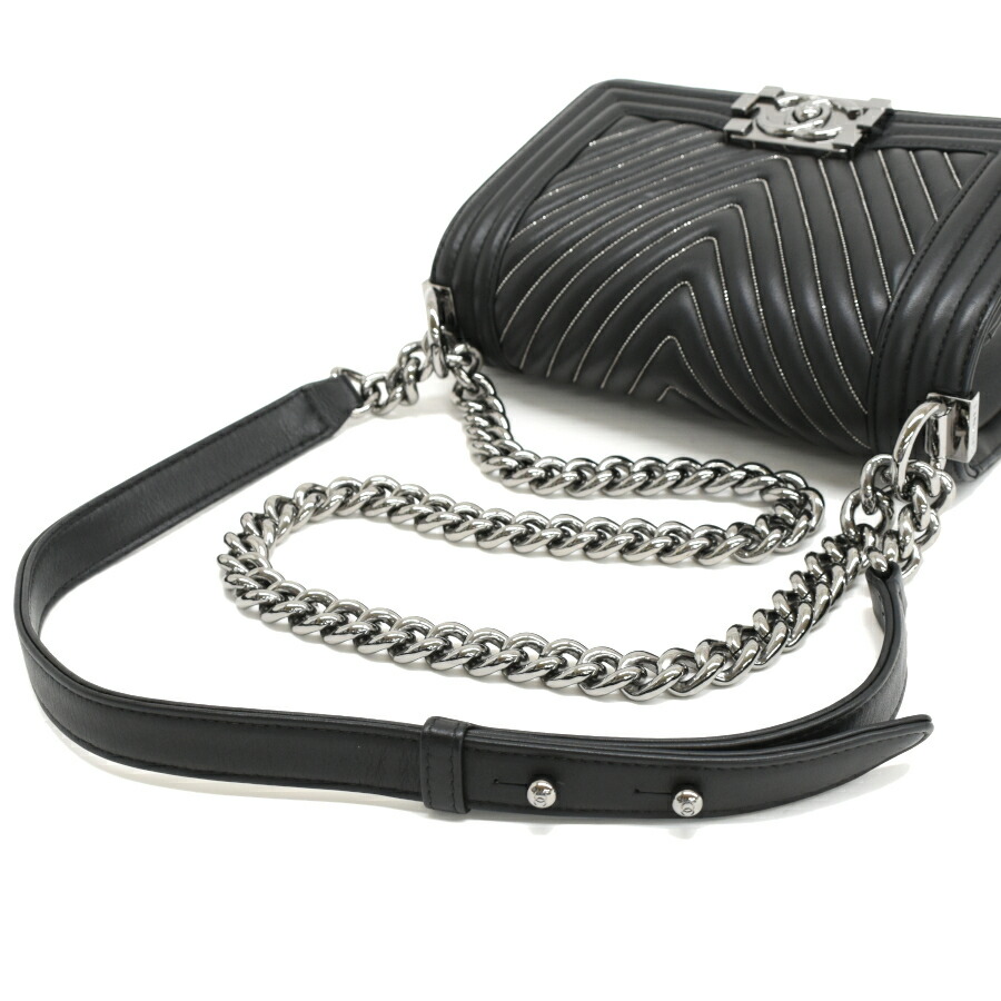 楽天市場】【中古】新品同様 シャネル ボーイシャネル 20 シェブロン