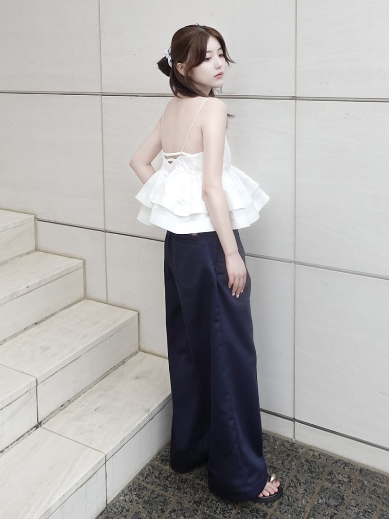 楽天市場】【SALE／50%OFF】ラッフルヘムデザインキャミソール FRAY