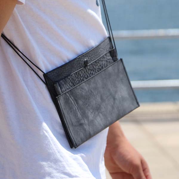 楽天市場】ショルダーポーチ ショルダーバッグ ベルト調整 本革 鞄