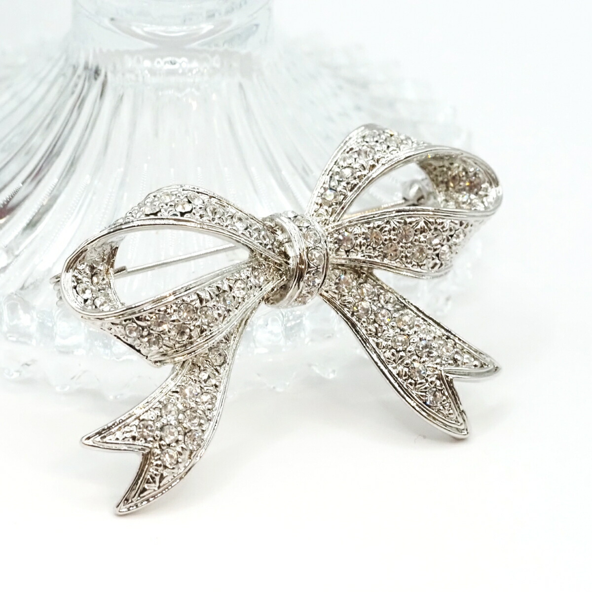 楽天市場】【メール便送料無料】スワロフスキー ブローチ ロマンチック