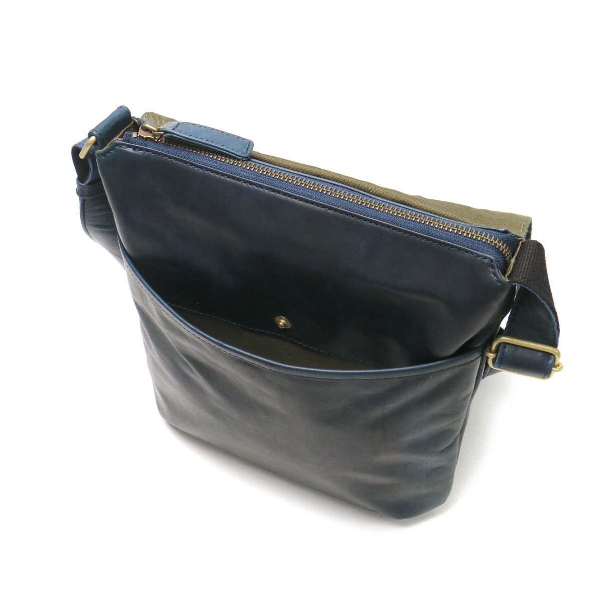 楽天市場】キーホルダー&ノベルティ付 ダコタブラックレーベル