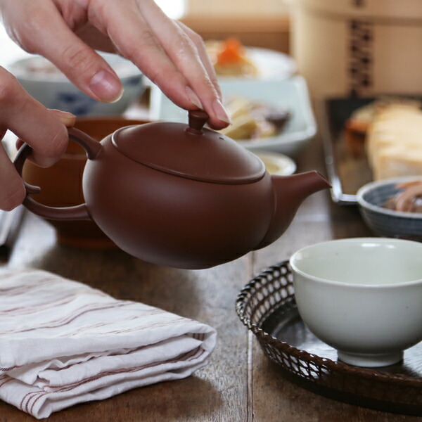 楽天市場】東屋 急須 平急須 後手 朱泥 常滑焼 茶 猿山修 ティーポット