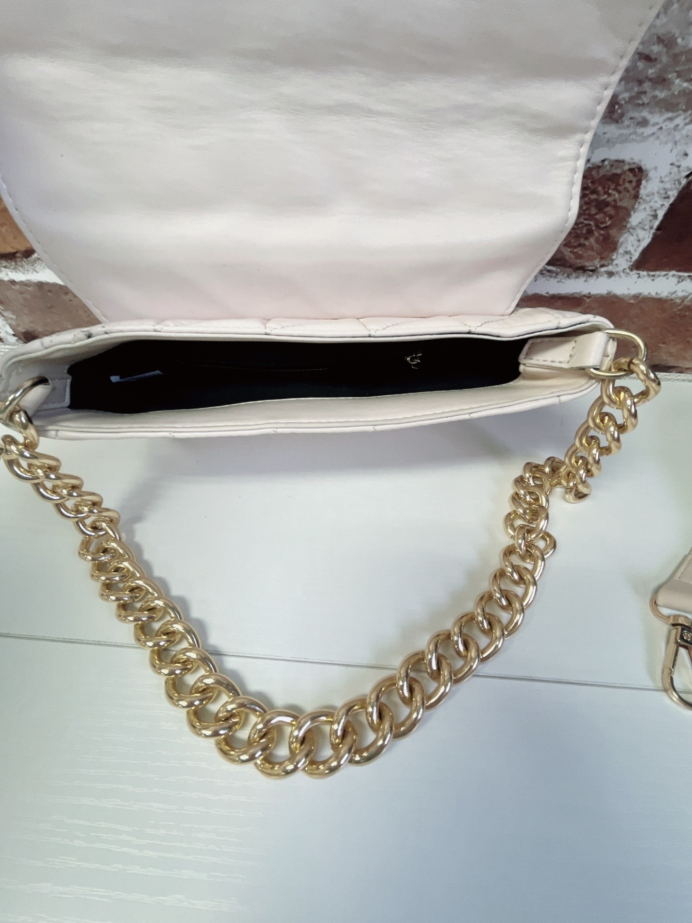 楽天市場】【卸価格!!】ショルダーバッグ キルティング模様 ホワイト