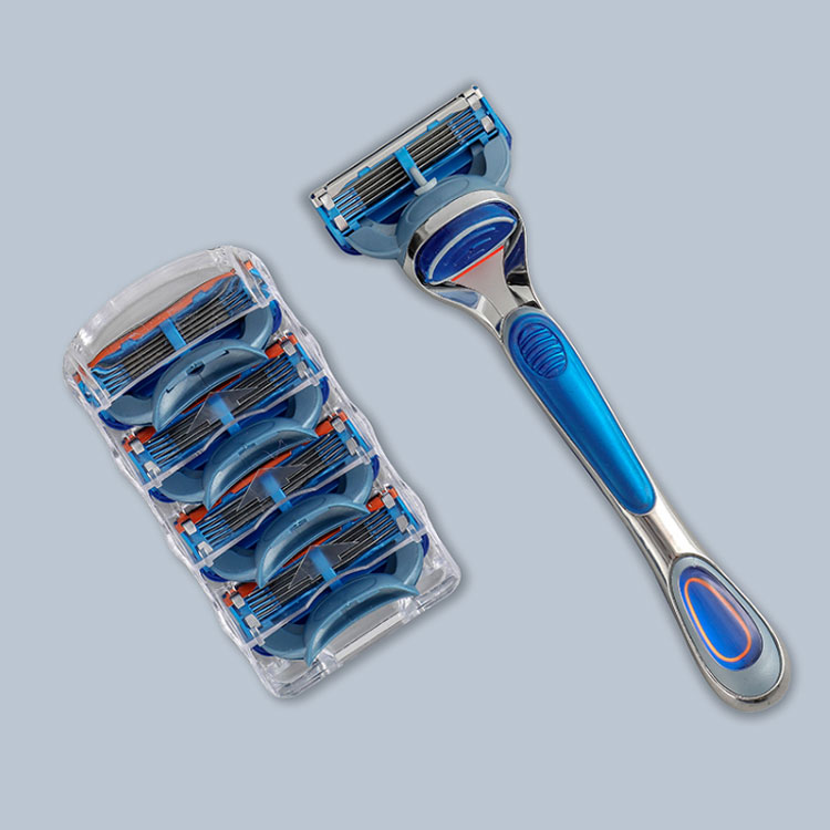 楽天市場】カミソリ 本体+替刃4コ付 髭剃り ひげそり シェーバー