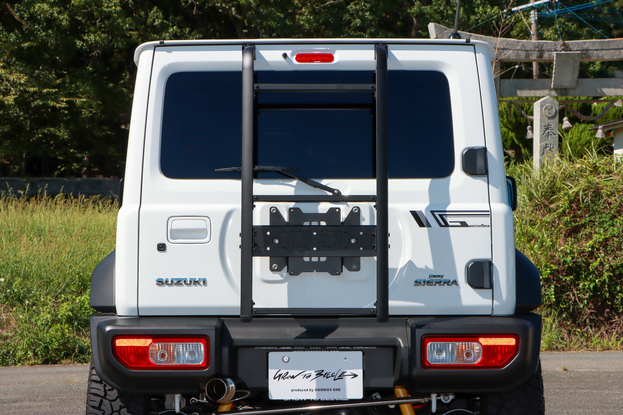 楽天市場】ジムニー jb64 jb74 jc74 パーツ リアワイドセンターラダー