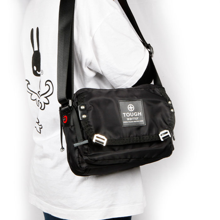tough ショルダーバッグ メッセンジャーバッグ | 通販・人気ランキング