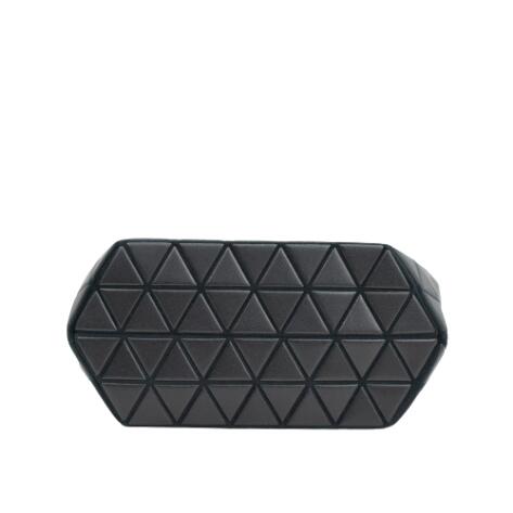 楽天市場】バオバオ イッセイミヤケ ハンドバッグ クリスタルマット