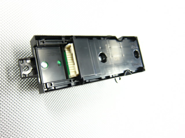 楽天市場】パワーウインドウスイッチ カローラスポーツ ZWE211 84040