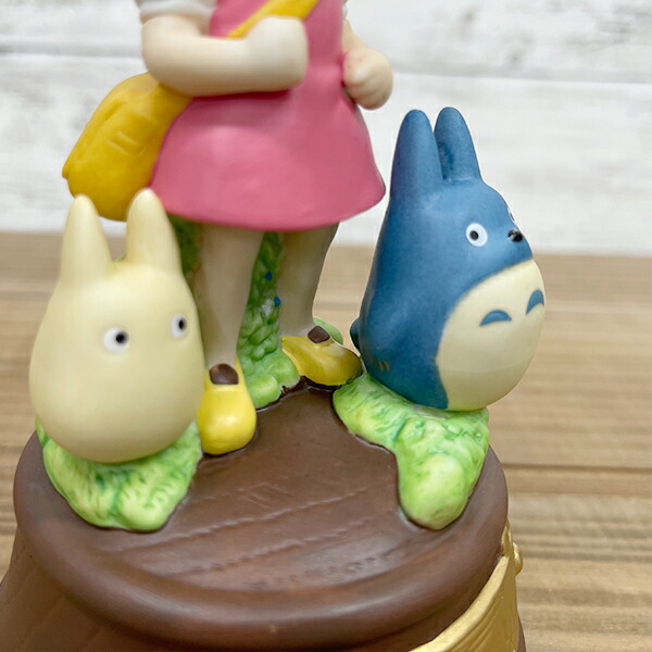 楽天市場】となりのトトロ 磁器オルゴール 【メイちゃんとおさんぽ