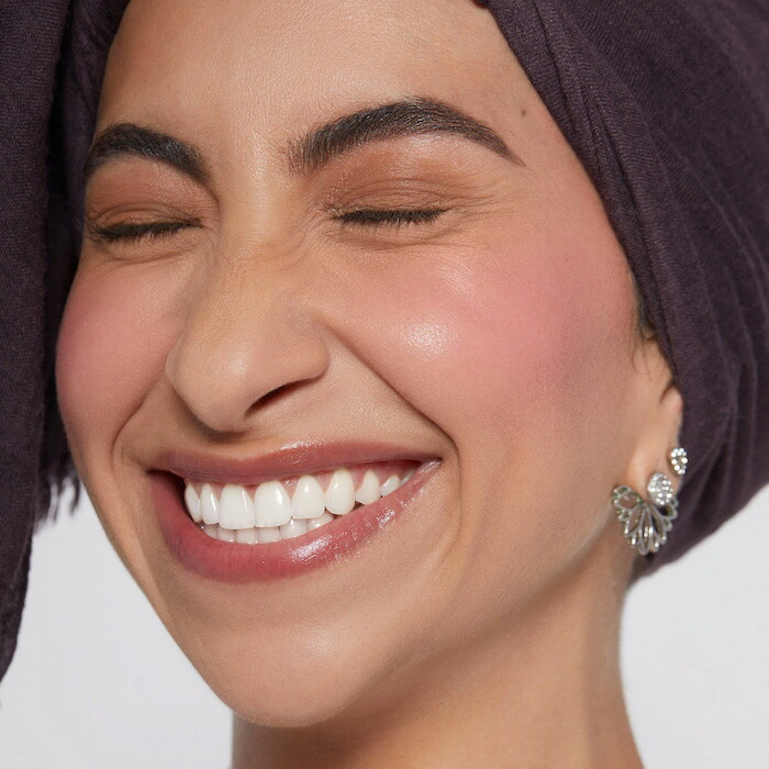 楽天市場】Rare Beauty レアビューティー by Selena Gomez Soft Pinch