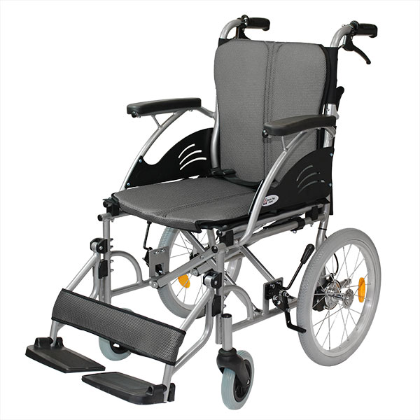 楽天市場】【3/1までポイントUP】車椅子 軽量 【Care-Tec Japan/ケア