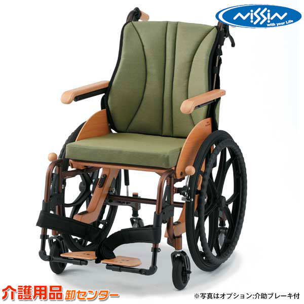 楽天市場】車椅子 折り畳み 【日進医療器 木製6輪車いす 自走式車椅子