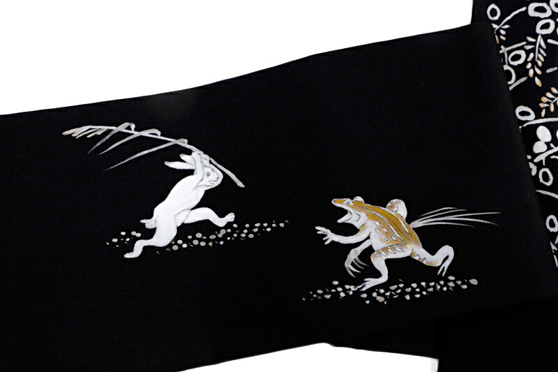 楽天市場】名古屋帯 絹菱 正絹 黒地 鳥獣戯画 兎 うさぎ 蛙 月 萩 秋