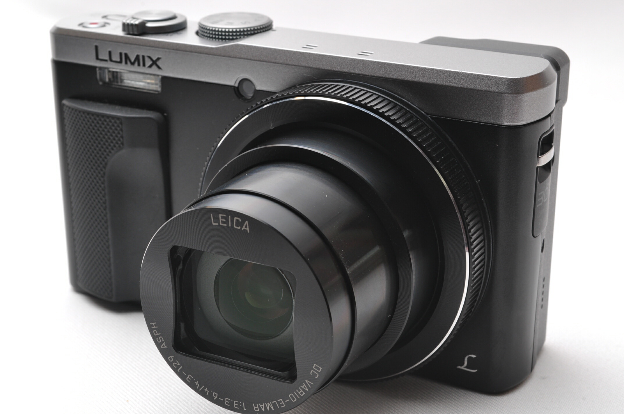 楽天市場】【中古】 パナソニック デジタルカメラ LUMIX LX2 シルバー