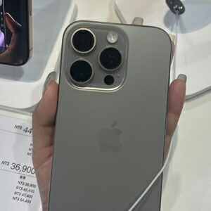 楽天市場】iPhone16 Pro 256GB ナチュラルチタニウム : PITRIP 楽天市場店