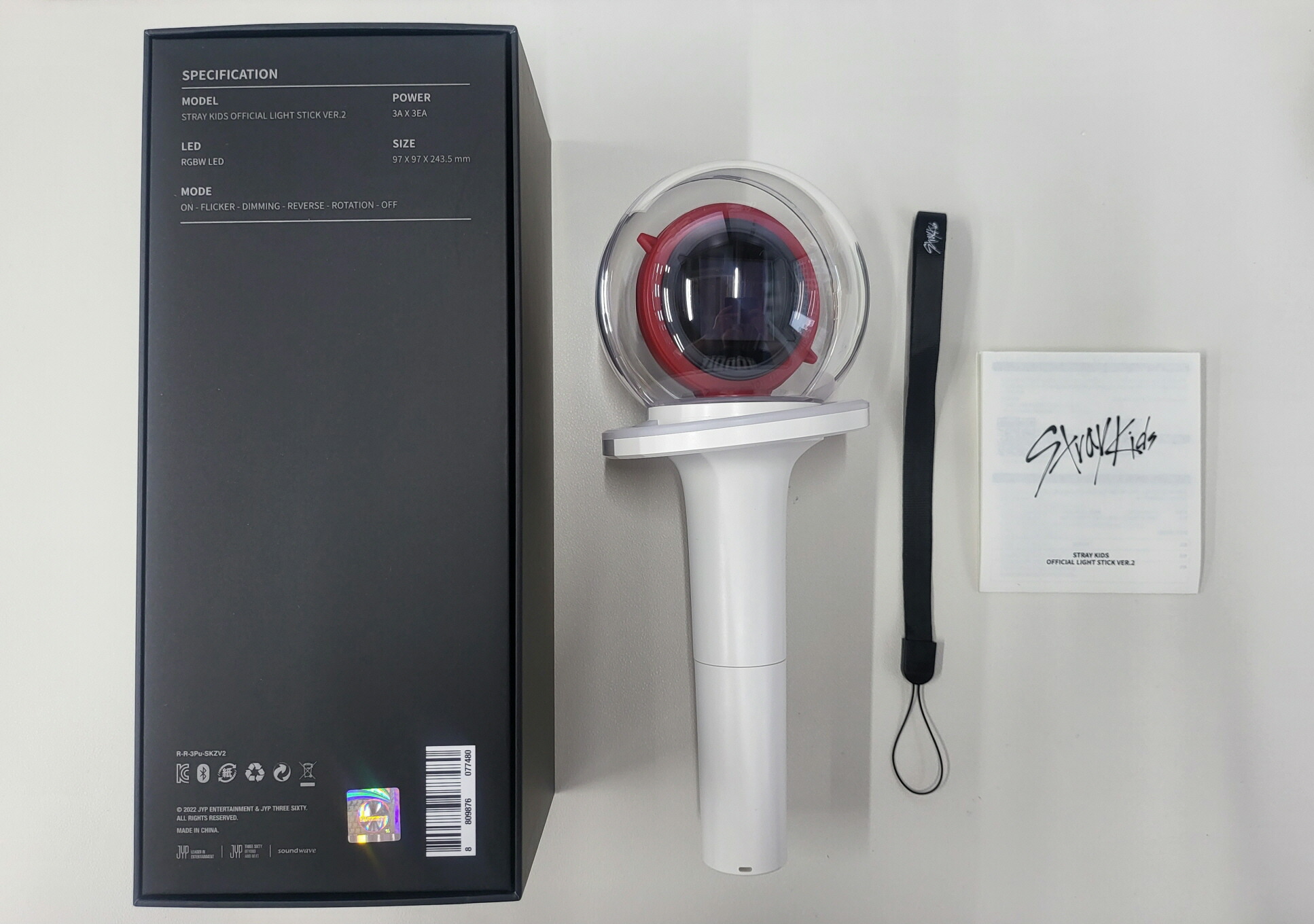 楽天市場】Stray Kids - OFFICIAL LIGHT STICK VER.2 ストレイキッズ