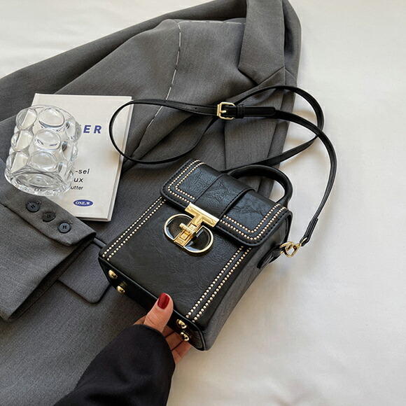 楽天市場】【アウトレット｜在庫限り】バッグ ショルダーバッグ