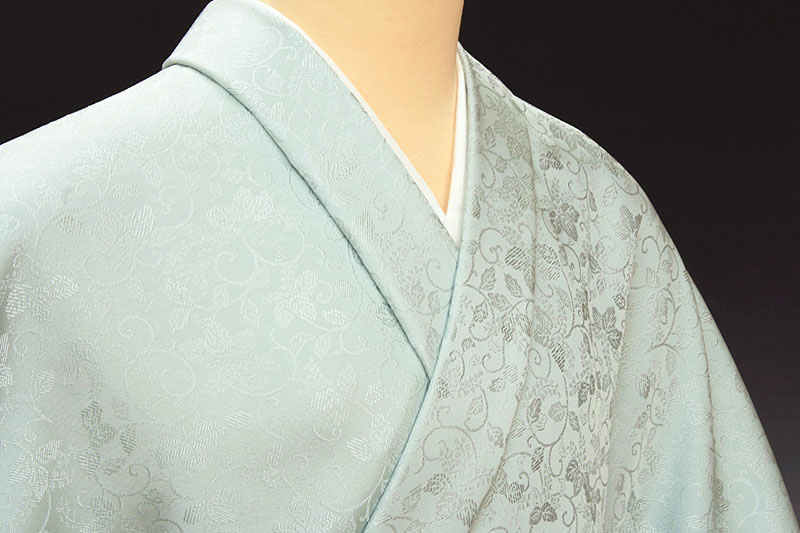 楽天市場】色無地 先練唐織桐唐草 瓶覗【反物1反・胴裏1枚・共色八掛1