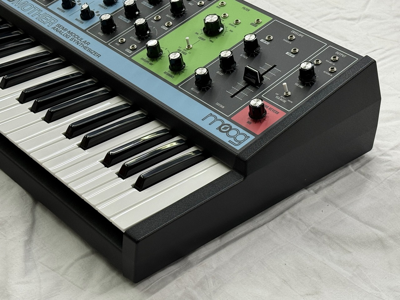 楽天市場】moog モーグ / Grandmother セミモジュラー・アナログ