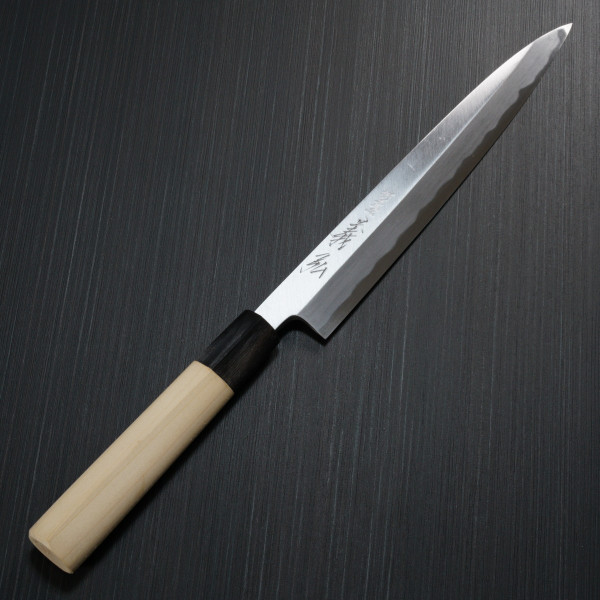 楽天市場】【楽天1位】包丁 柳刃 210mm 郷右馬允義弘 上作 白紙2号 鞘