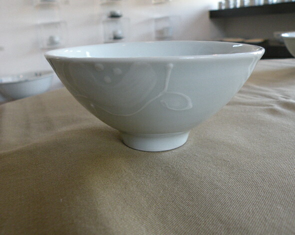 砥部焼き 白磁 花器 椿 砥部焼き 白磁 花器 椿 砥部焼陶芸館