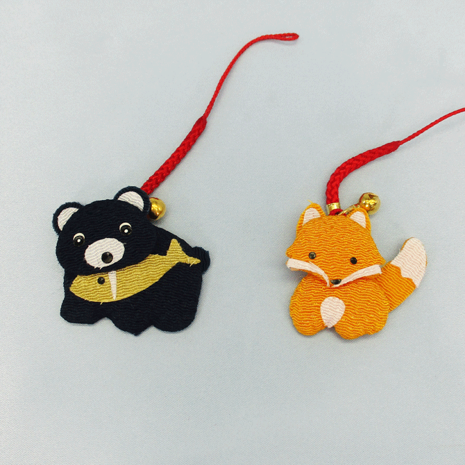 楽天市場】ちりめん細工 京都根付け 1個 ＜クマ＞＜キツネ＞[ちりめん