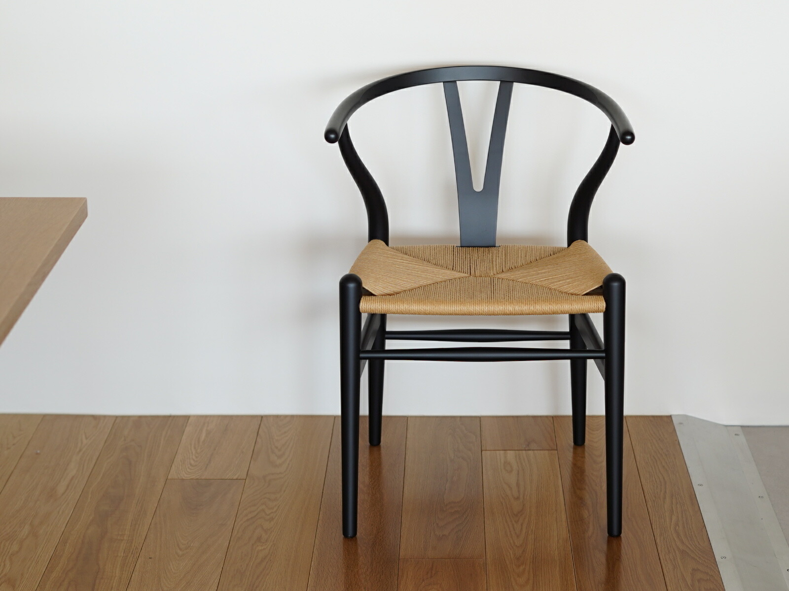 楽天市場】Yチェア ソフト CH24 ビーチ SOFT BLACK マットブラック 座