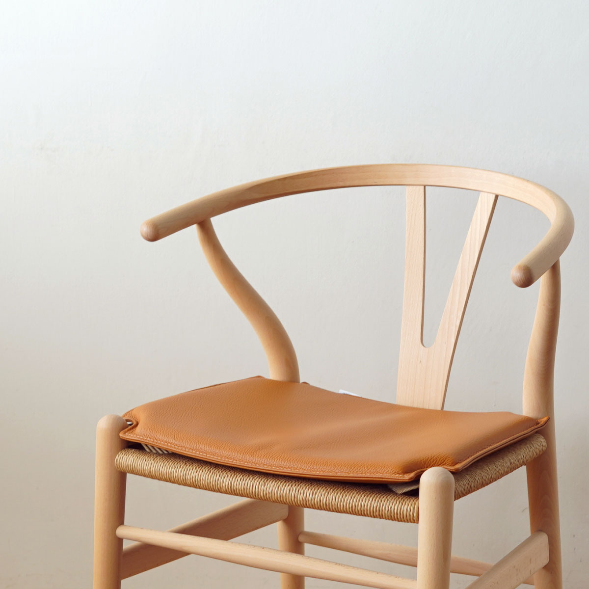 楽天市場】CU CH24 （Yチェア） 公式レザークッション CARL HANSEN