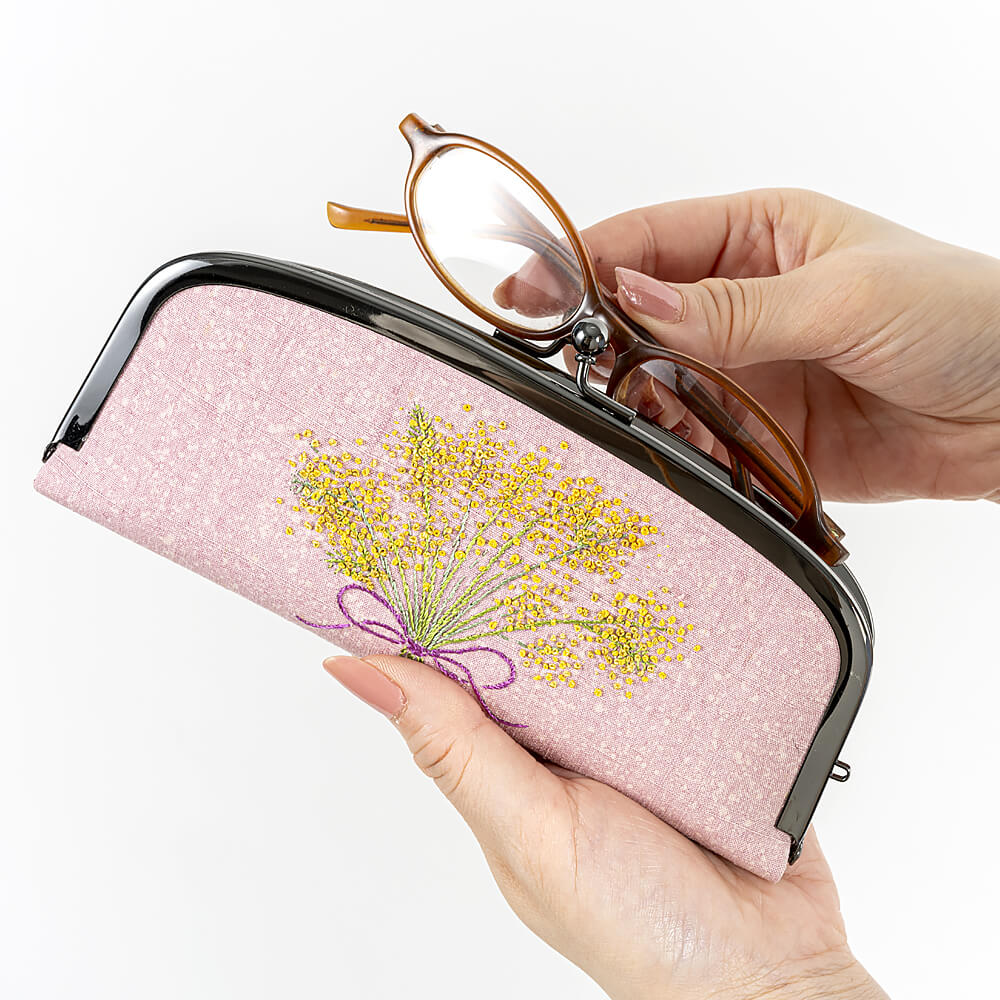 楽天市場】江上工房 刺繍 ハンドメイド 和装 がま口型 メガネ入れ