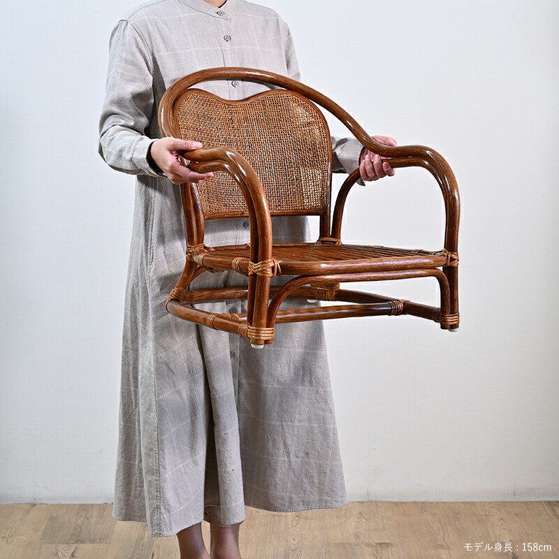 楽天市場】籐の椅子 座椅子 おしゃれ 肘掛付き 選べるクッション3種類