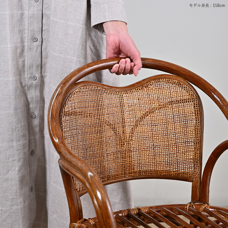 楽天市場】籐の椅子 座椅子 おしゃれ 肘掛付き 選べるクッション8種類