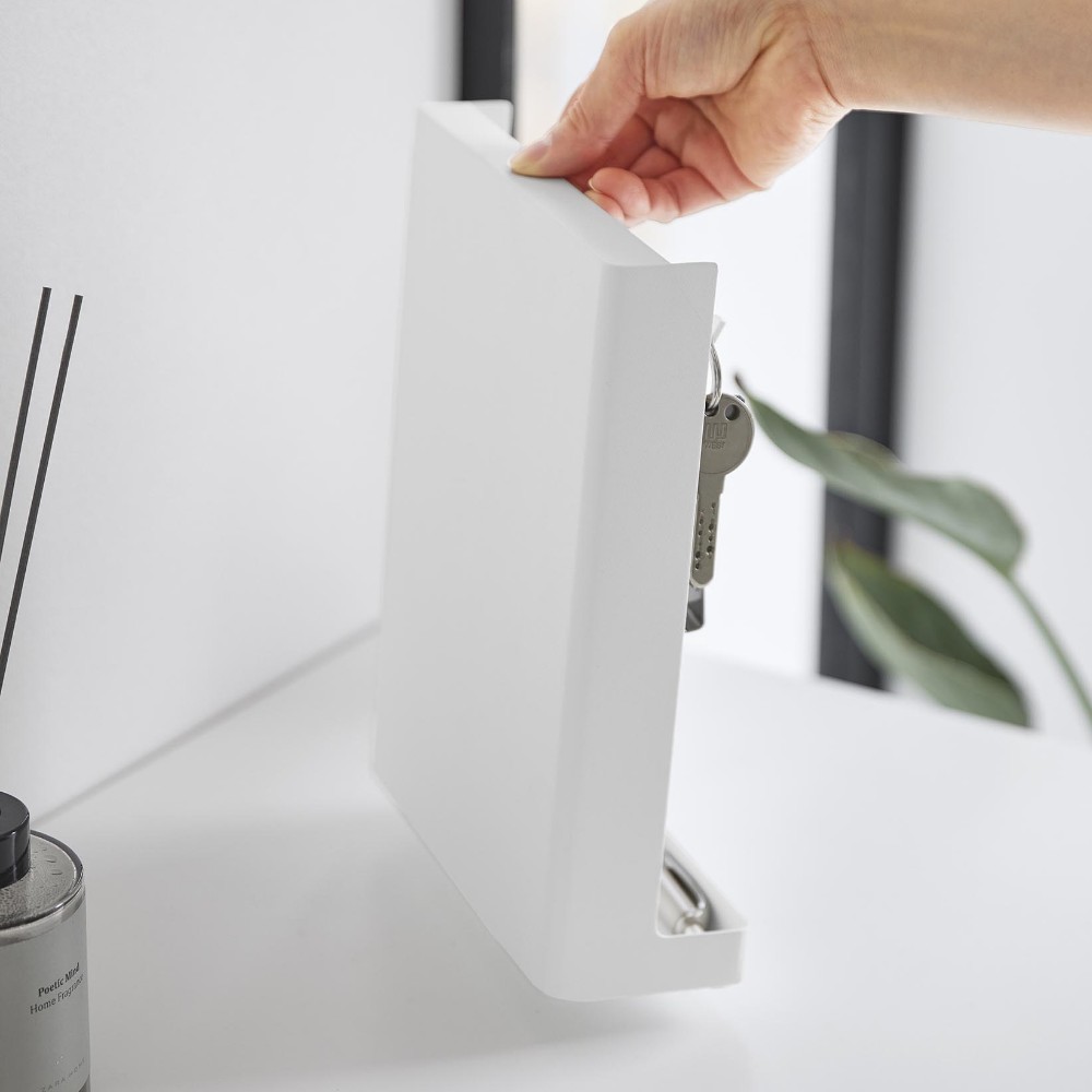 楽天市場】【レビュー特典】 山崎実業 【 目隠しキーフックスタンド