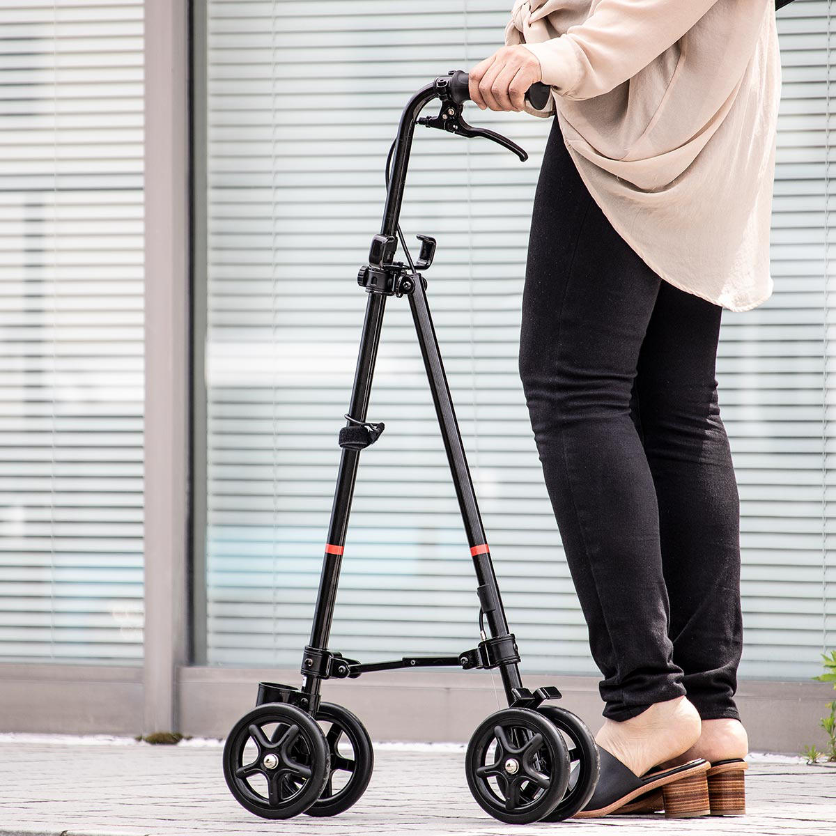 楽天市場】杖 ブラック 車輪付き 高さ調節 ハンドレールステッキ 介護