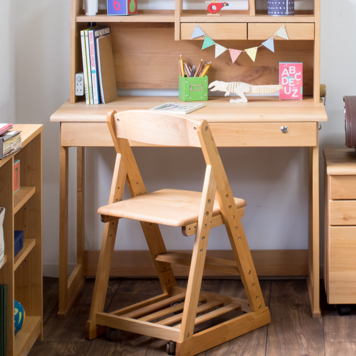 楽天市場】学習机 シンプル 幅100cm 奥行55cm 引出し付 フォレスト