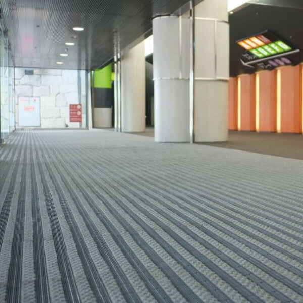 楽天市場】玄関マット 風除室 業務用 15×15cm テキスタイルライン 樹脂