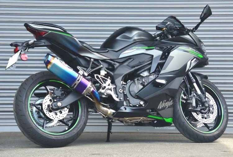 楽天市場】【2月26日出荷】BEET(ビート) NINJA ZX-4R SE/Ninja ZX-4RR
