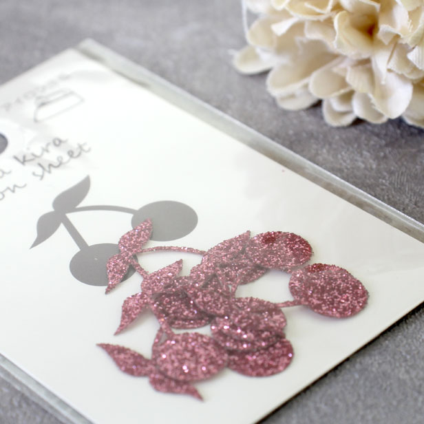 楽天市場】キラキラアイロンシート さくらんぼ＆くまちゃん 5枚入り