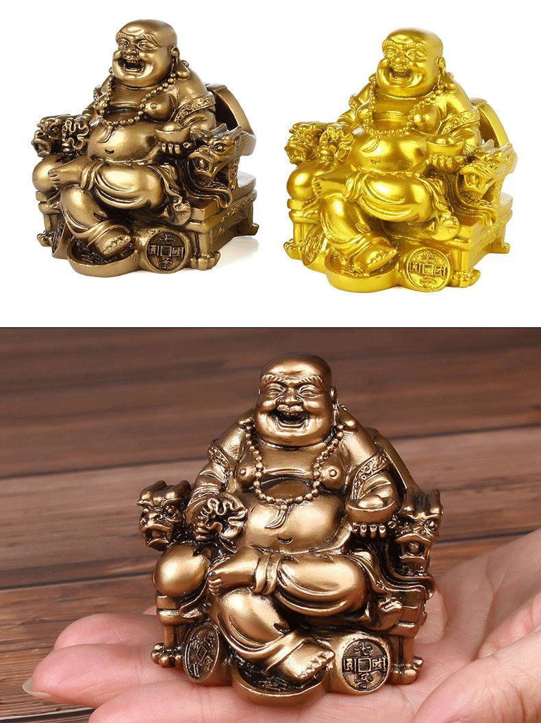 古を模して純銅黄財神仏像を並べて招財納福を祀る 古